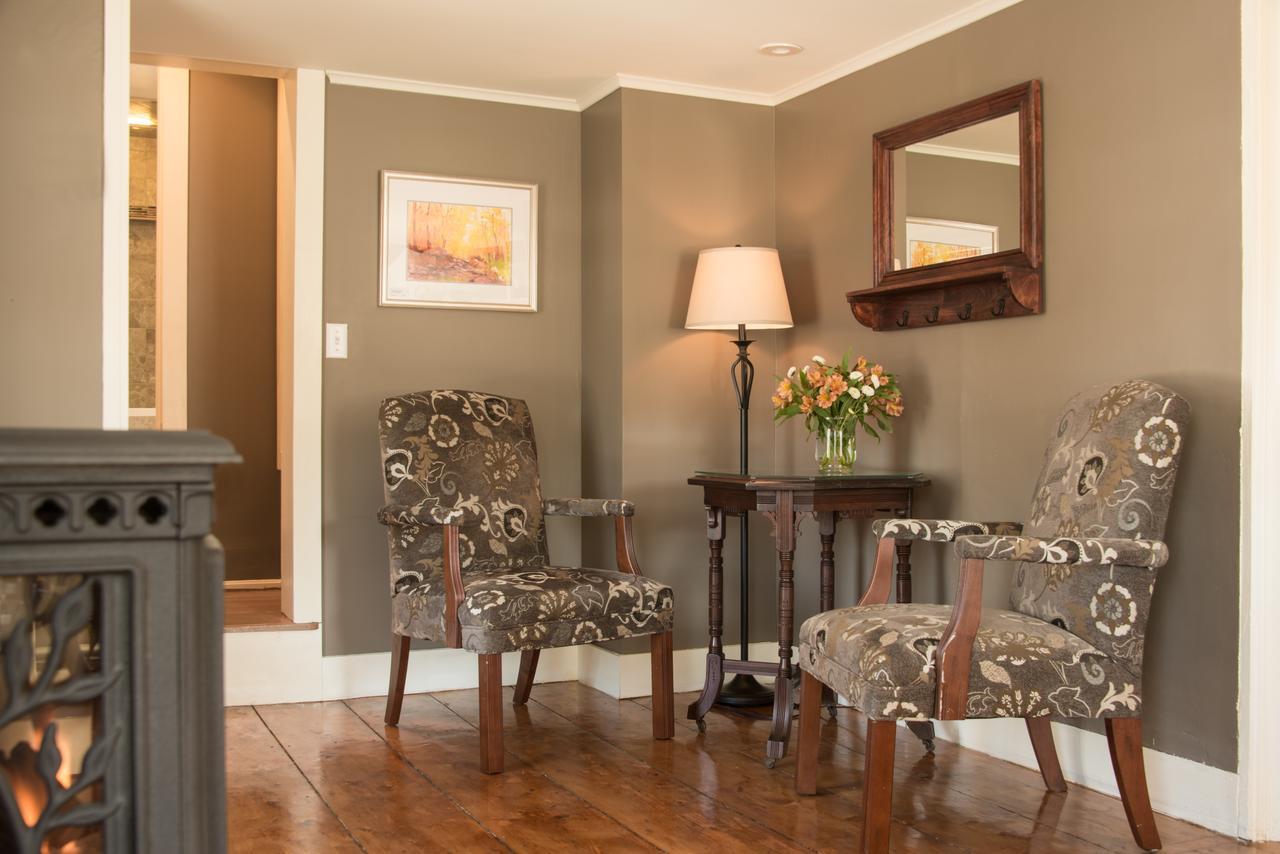 Golden Stage Inn Proctorsville ภายนอก รูปภาพ