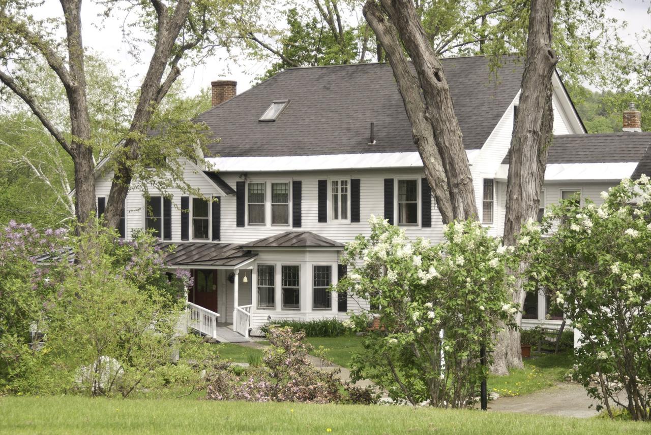 Golden Stage Inn Proctorsville ภายนอก รูปภาพ